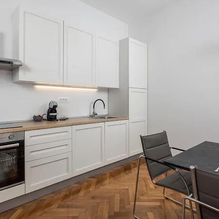Apartment Dana