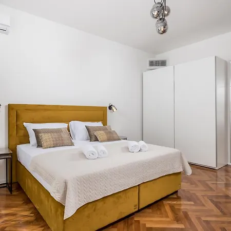 Apartment Dana Opatija